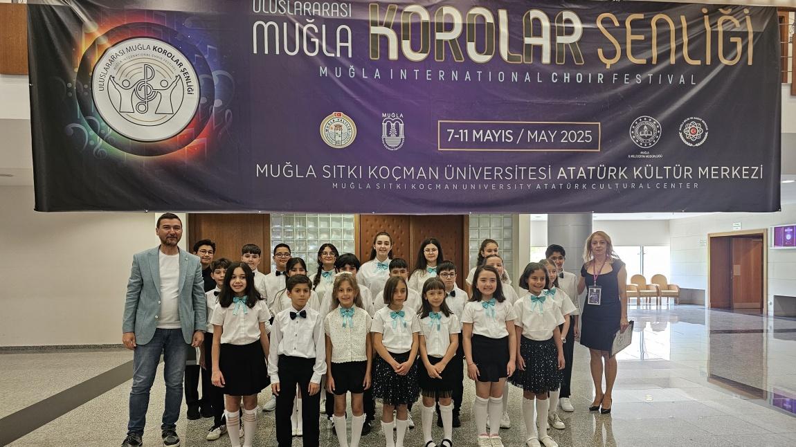 MANİSA BİLİM VE SANAT MERKEZİ  3. ULUSLARARASI MUĞLA KOROLAR ŞENLİĞİNDE